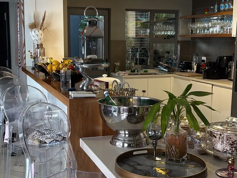 Portugal Villa — Kitchen & Bar